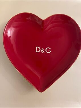 D&G Red Heart-Shaped  Dish with Gold Rim 7.25”c7.25”